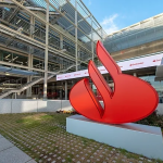 Empleado-de-Santander-Roba-370.000-Dolares-en-Nueva-York