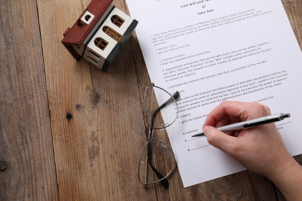donar-o-heredar-vivienda-¿qué-es-más-rentable?