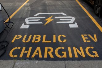 españa-frena-su-infraestructura-de-recarga-eléctrica