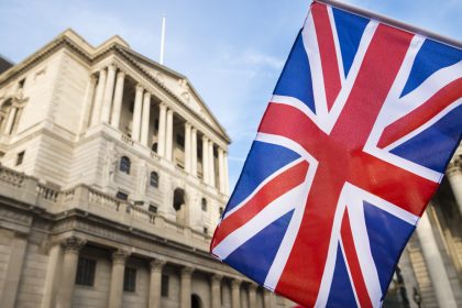banco-de-inglaterra-recorta-tipos-en-un-entorno-incierto