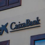 caixabank-completa-casi-la-mitad-de-su-recompra