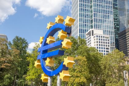 el-bce-mantiene-tipos-y-prevé-más-inflación-en-2025