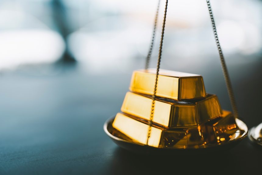 el-oro-sufre-su-mayor-caída-en-más-de-una-década