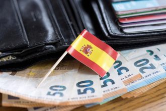 españoles-reducen-gasto-para-black-friday-y-navidad