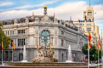 banco-de-españa-mejora-con-fuerza-el-crecimiento-hasta-2027