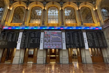 el-ibex-se-hunde-por-ormuz-y-el-shock-energético