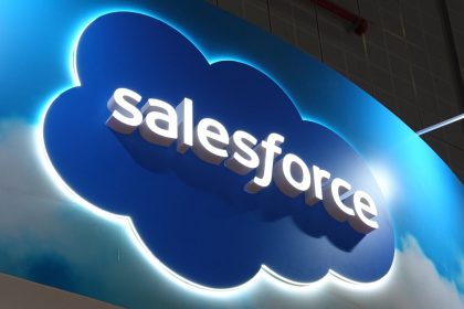salesforce-apuesta-deuda-contra-las-dudas-del-mercado