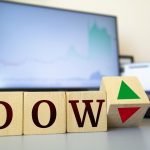 wall-street-corrige-tras-su-fuerte-rally